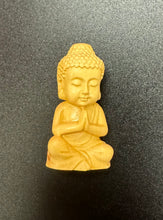 Load image into Gallery viewer, Wood figurines
