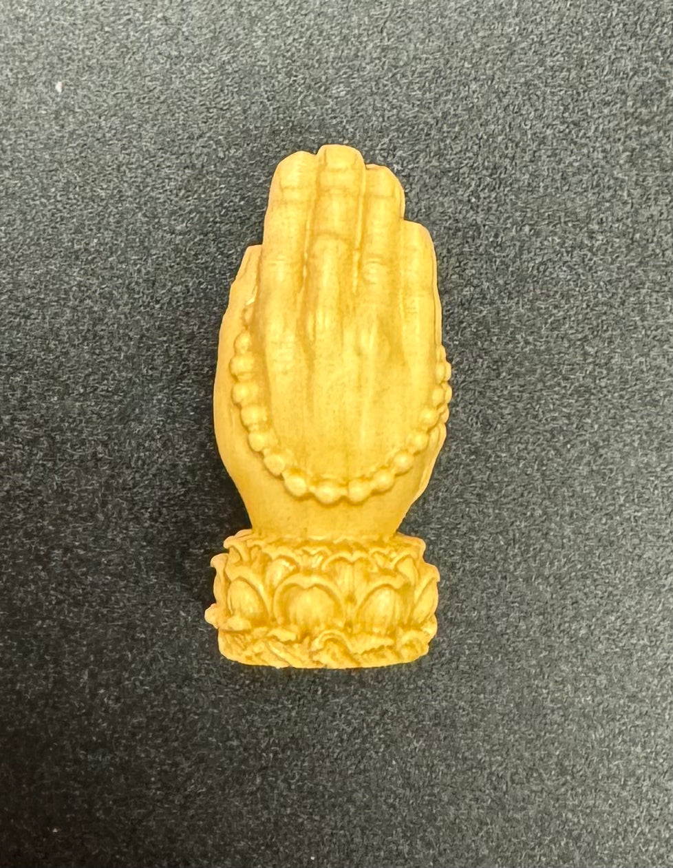 Wood figurines