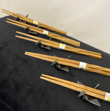 Load image into Gallery viewer, Chopsticks and Rests
