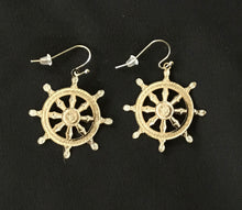 Load image into Gallery viewer, Earrings Wheel of Dharma
