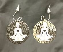 Load image into Gallery viewer, Earrings Meditating Buddha
