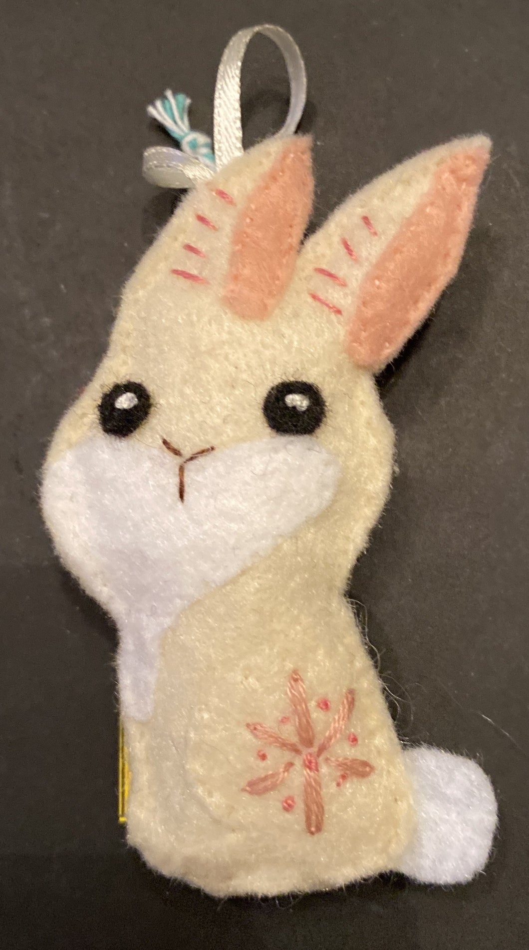 Ornament/magnet