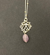 Load image into Gallery viewer, Necklace - Lotus
