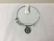 Load image into Gallery viewer, Bracelet Initial Bangle Silver
