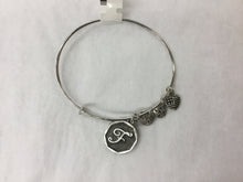 Load image into Gallery viewer, Bracelet Initial Bangle Silver
