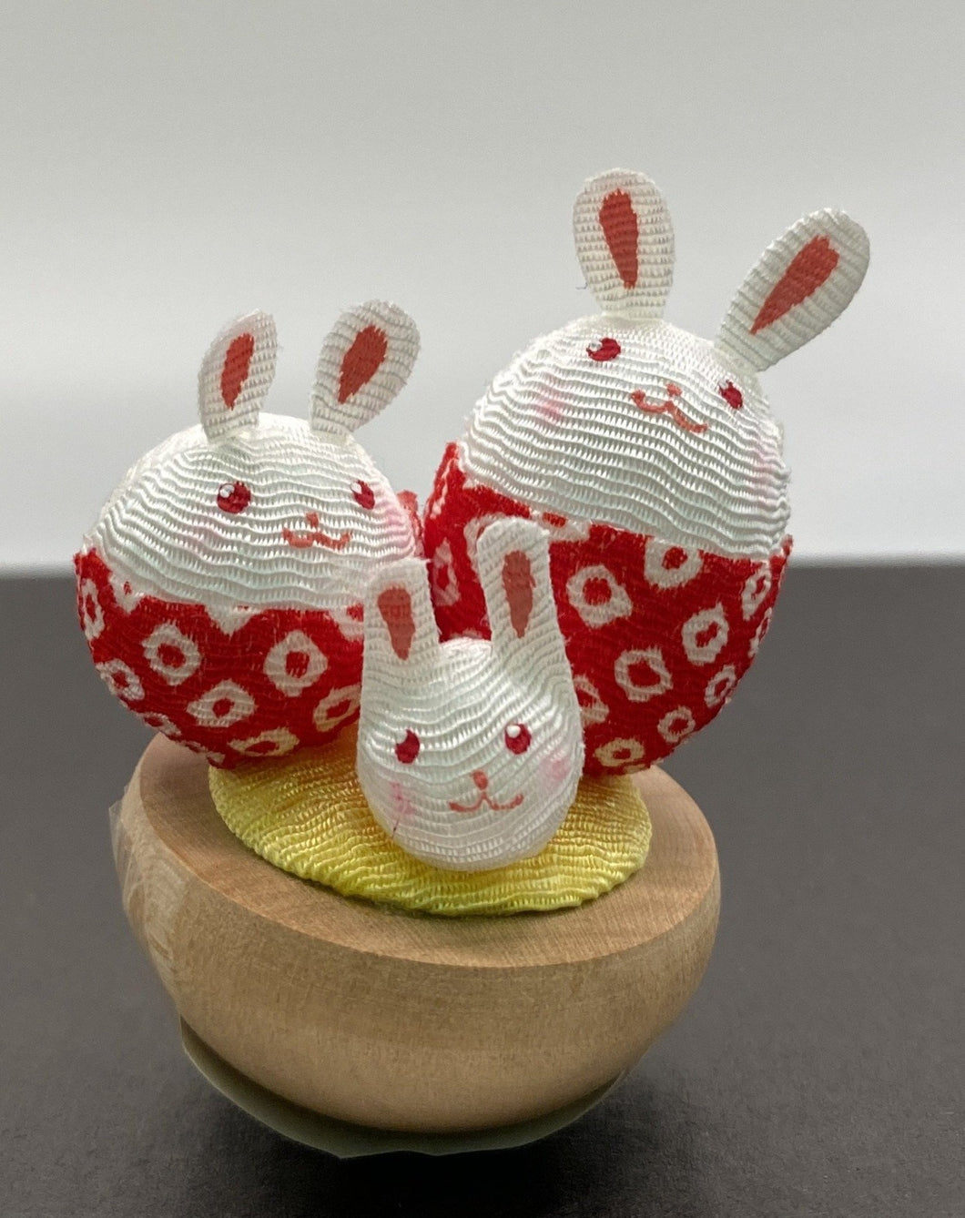 Chirimen Netsuke